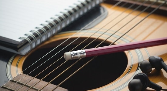 Contemporary approach to learning to play music.